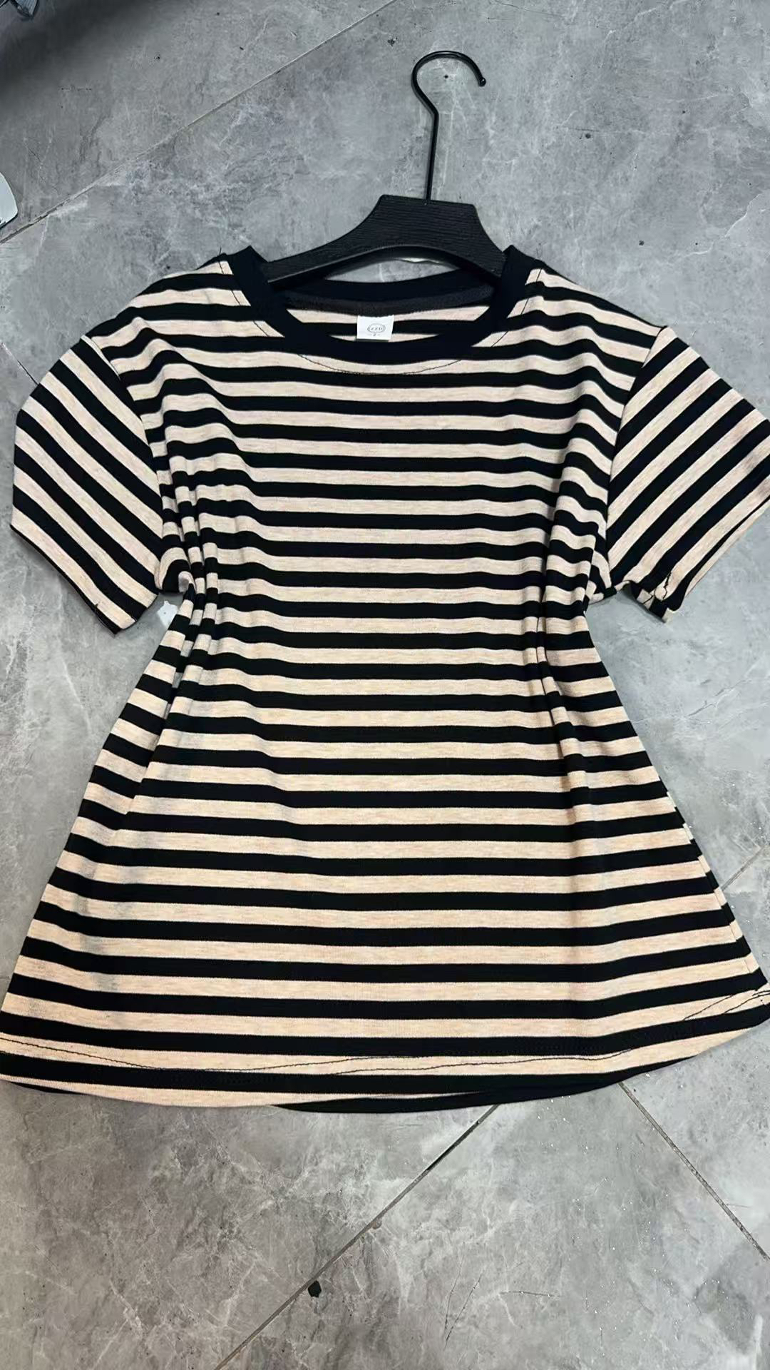 条纹短袖拼色青年夏季圆领T恤