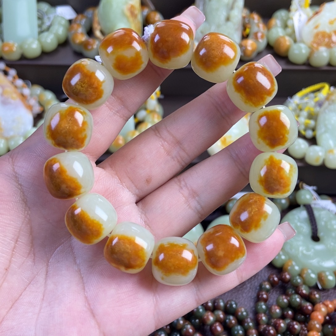 忘***去透闪石质玉未镶嵌手串