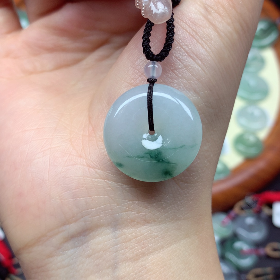 翡翠未镶嵌颈饰吊坠23/5.6mm