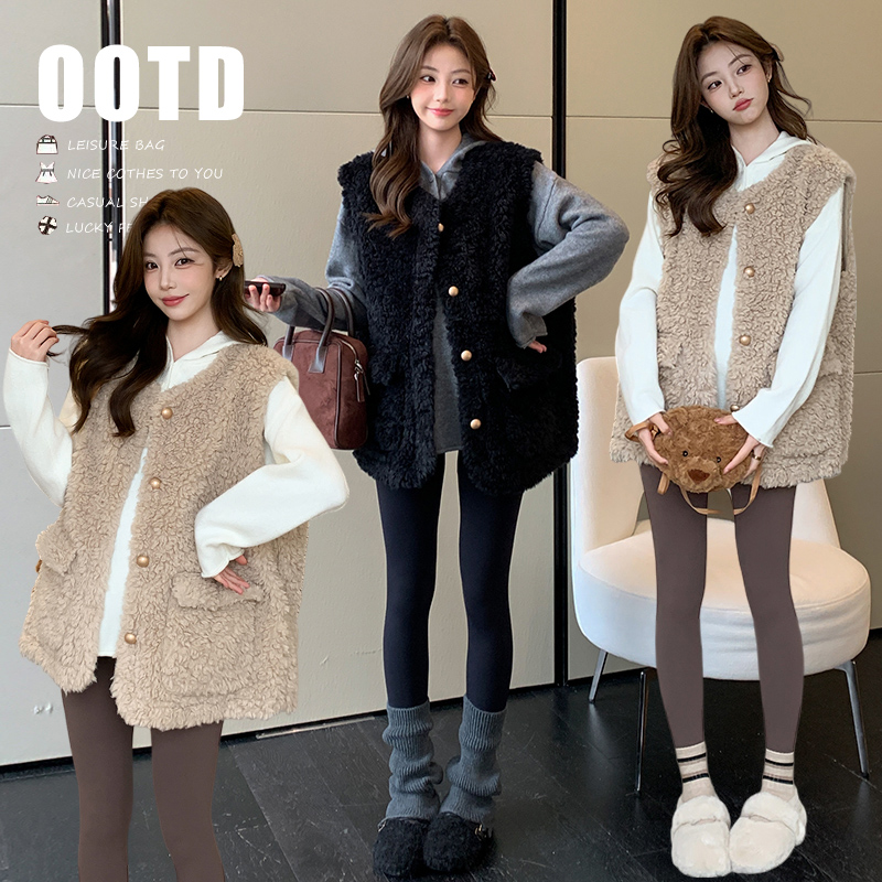 2026秋冬慵懒风宽松连帽毛衣+扣羊羔毛时尚马甲孕妇套装