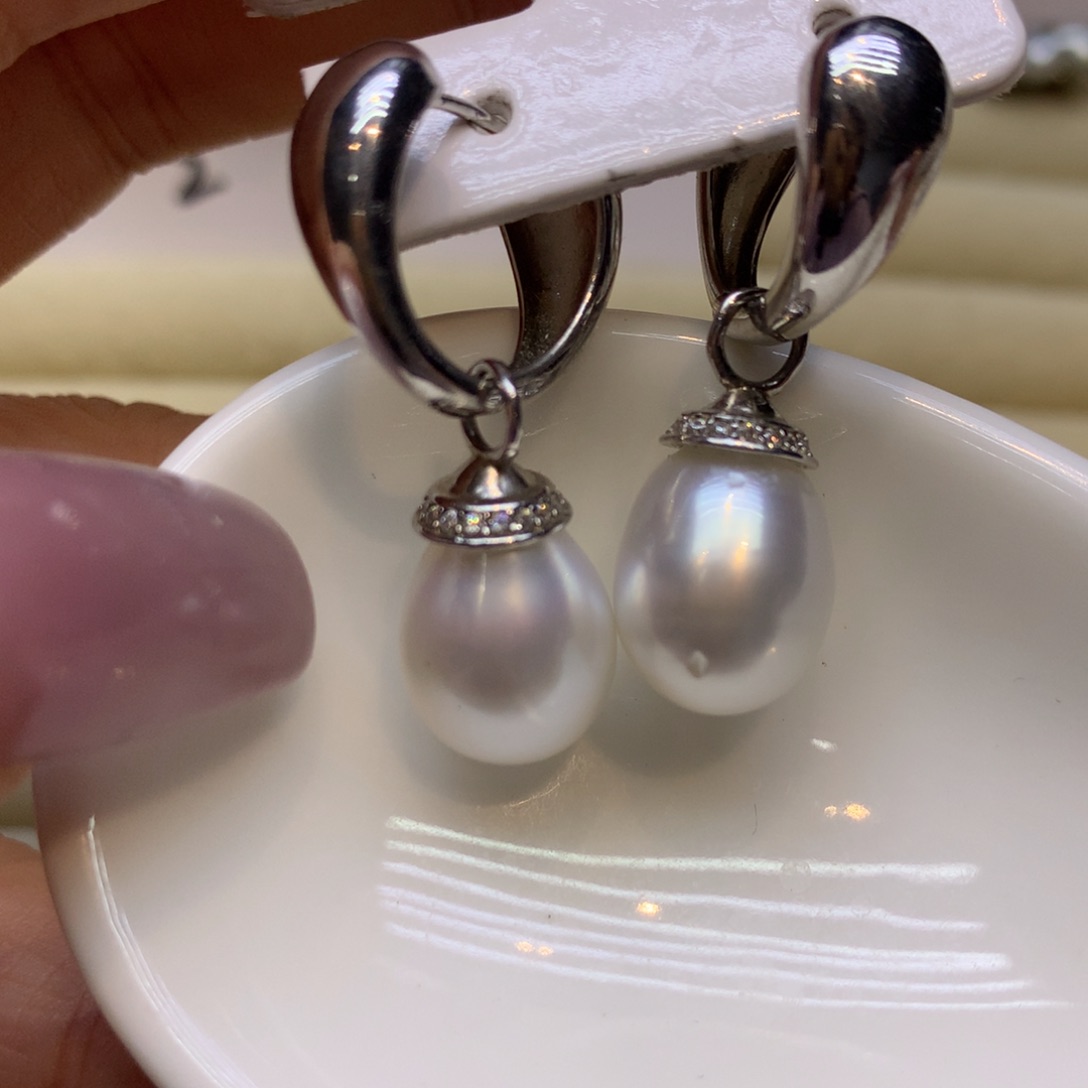 银S925镶嵌耳饰海水珍珠