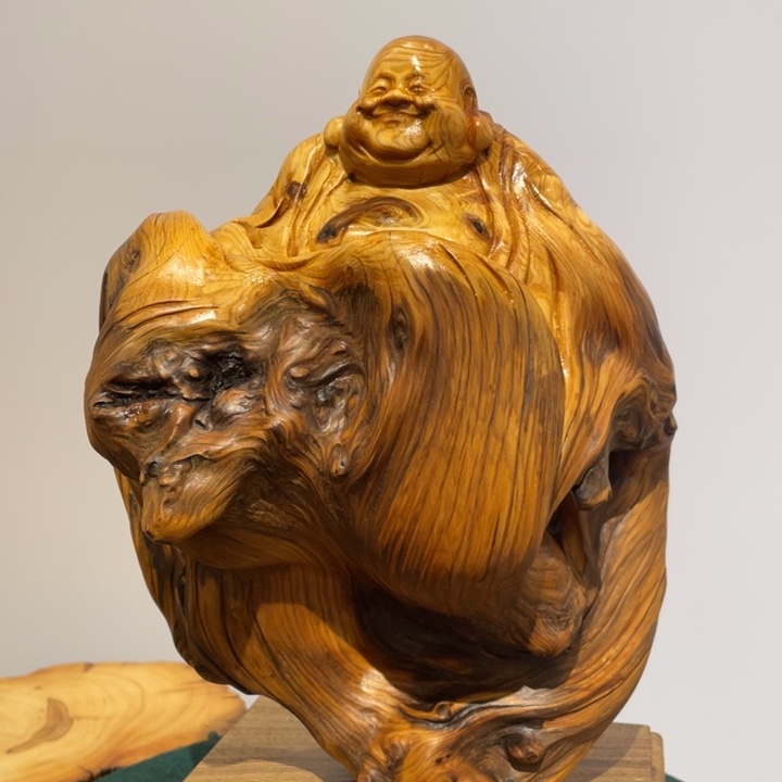 盼***摩柏木（崖柏）弥勒摆件