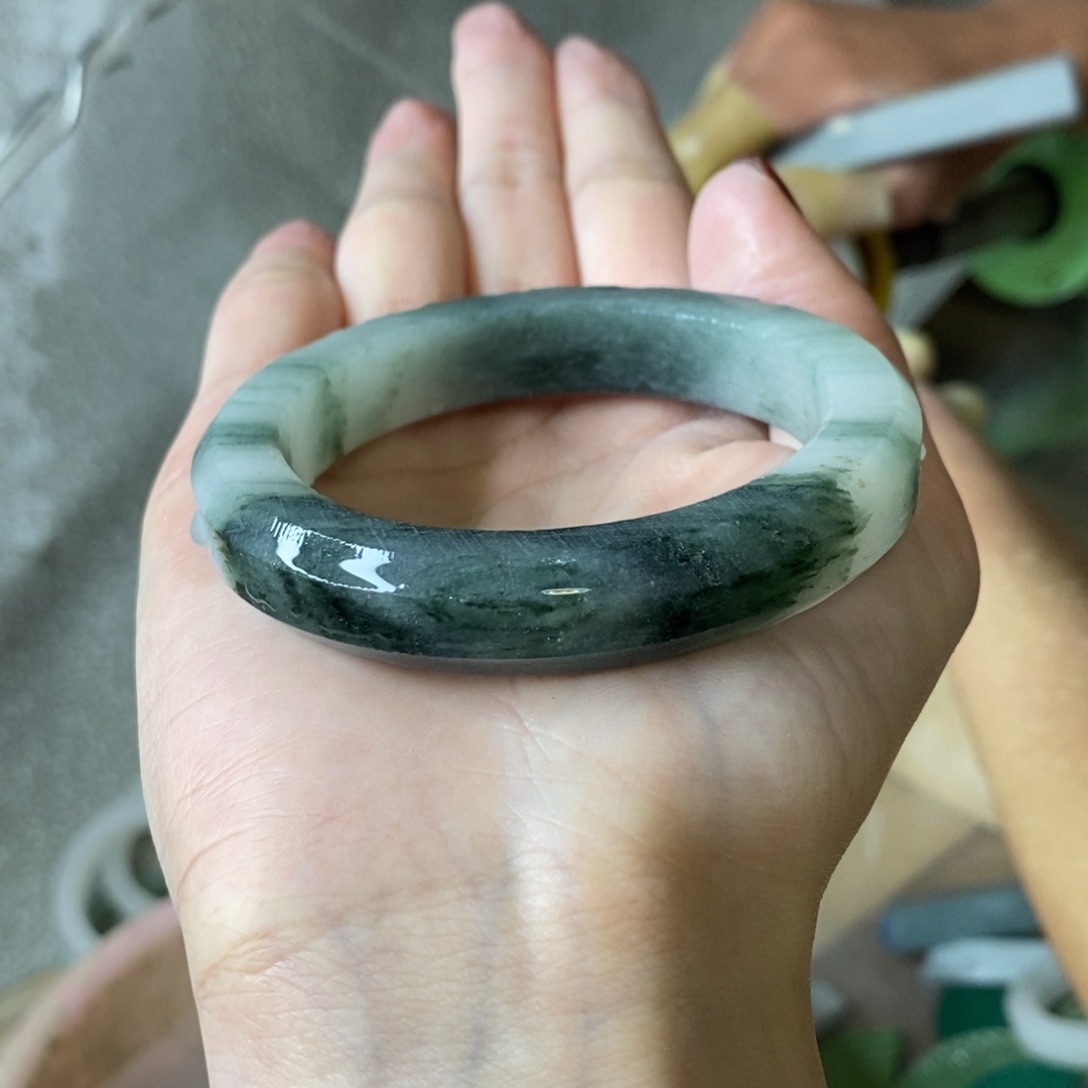 石英质玉手镯未镶嵌0*定制