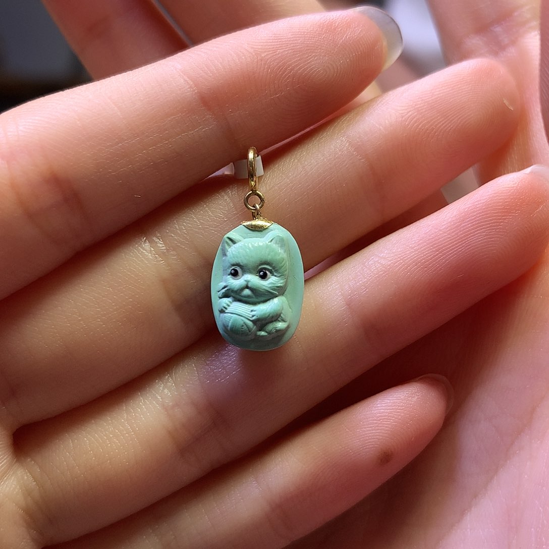 绿松石18K金镶嵌吊坠