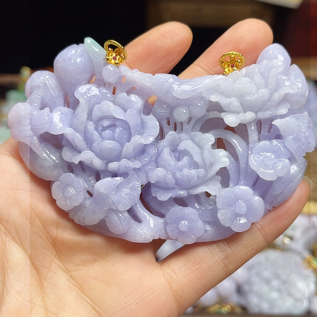 翡翠颈饰未镶嵌渡*尘天然翡翠