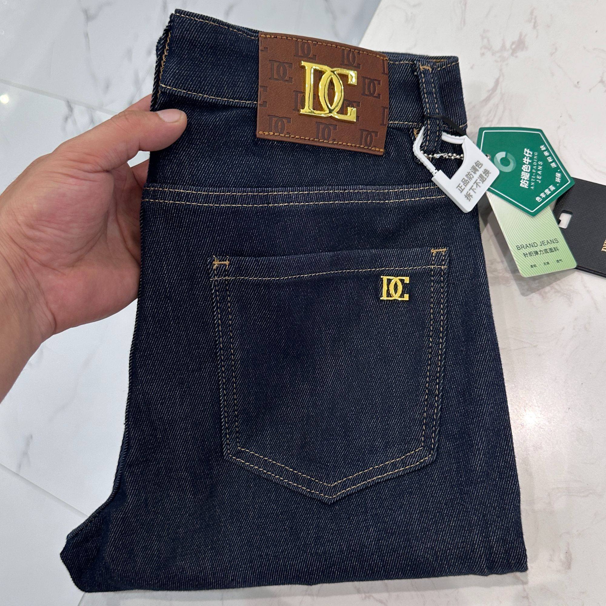 （DC）春夏秋 新款 深蓝色 小脚微直筒 牛仔裤 76862