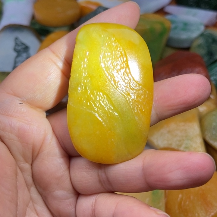 翡翠未镶嵌挂件缅甸翡翠