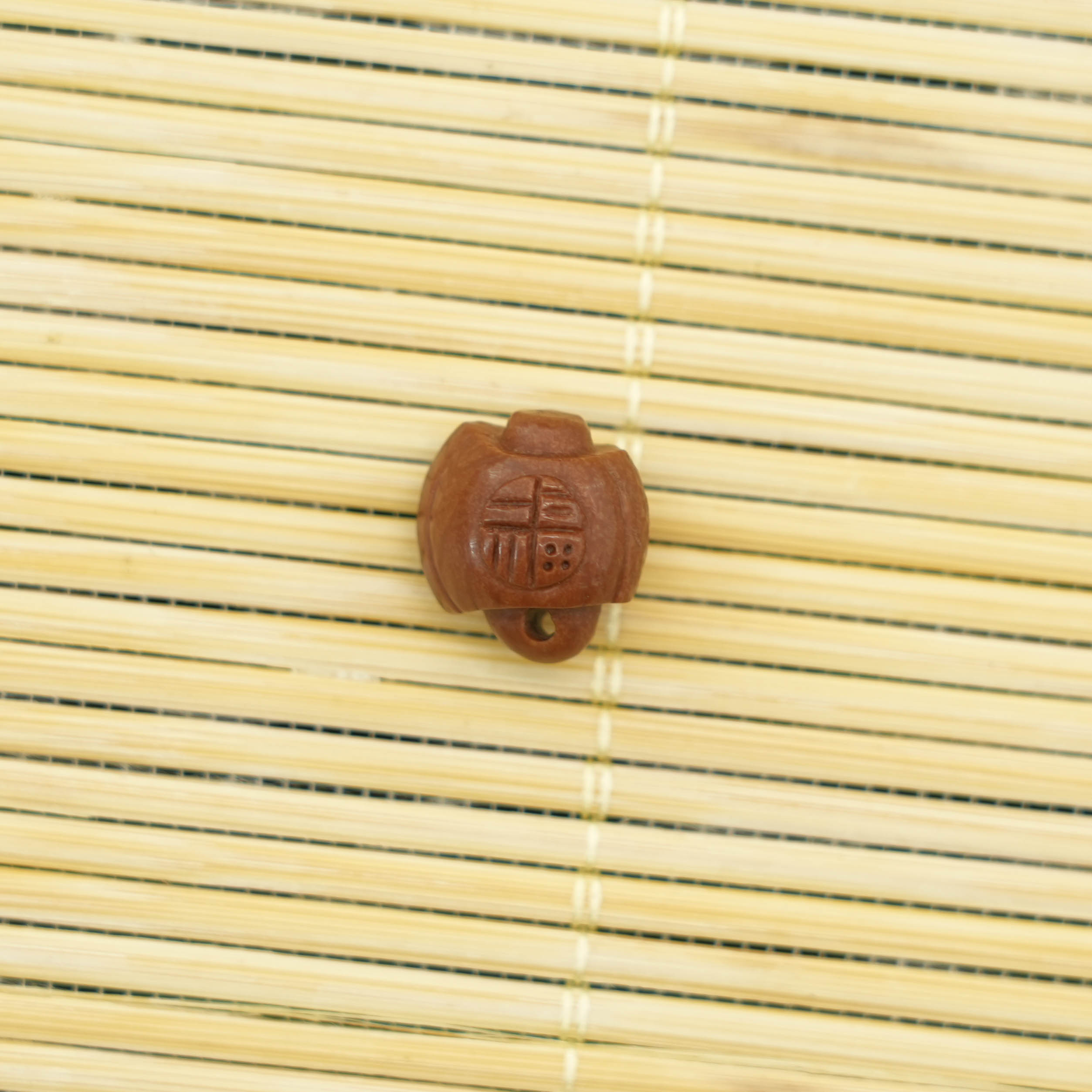 【府中福】斧子野生桃核纯手工雕刻编制花篮桃蓝儿童成年