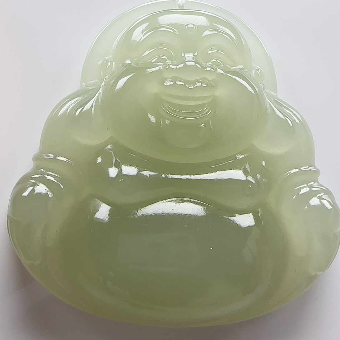 和田玉足金镶嵌颈饰