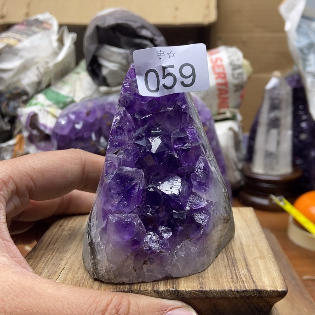 紫晶大型摆件（非配饰）未镶嵌