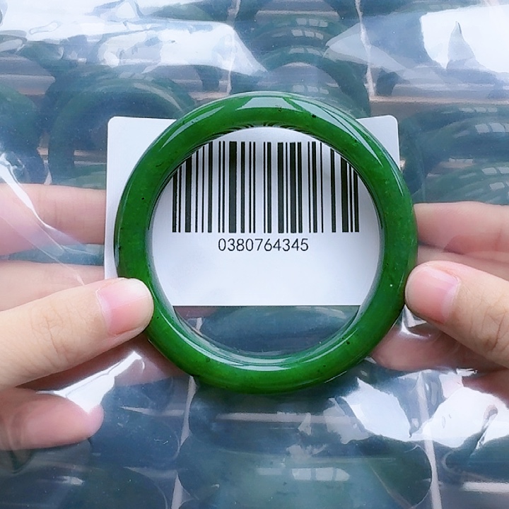 和田玉（碧玉）手镯未镶嵌59微瑕