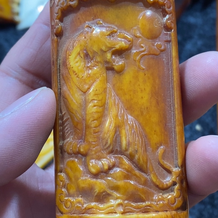 滴血莲花菩提吊坠