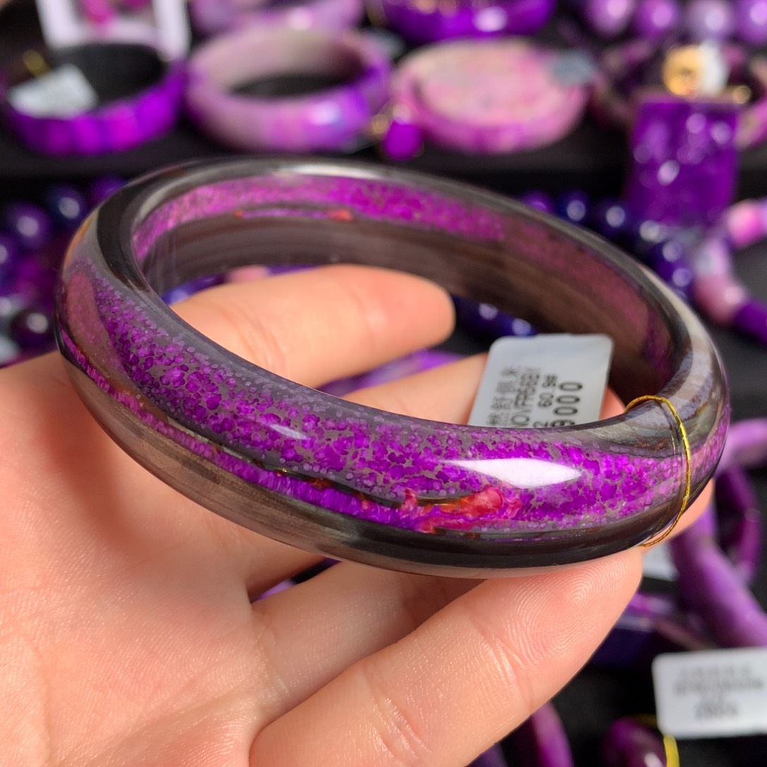 苏纪石（舒俱来）未镶嵌红丝绒手镯60+圈