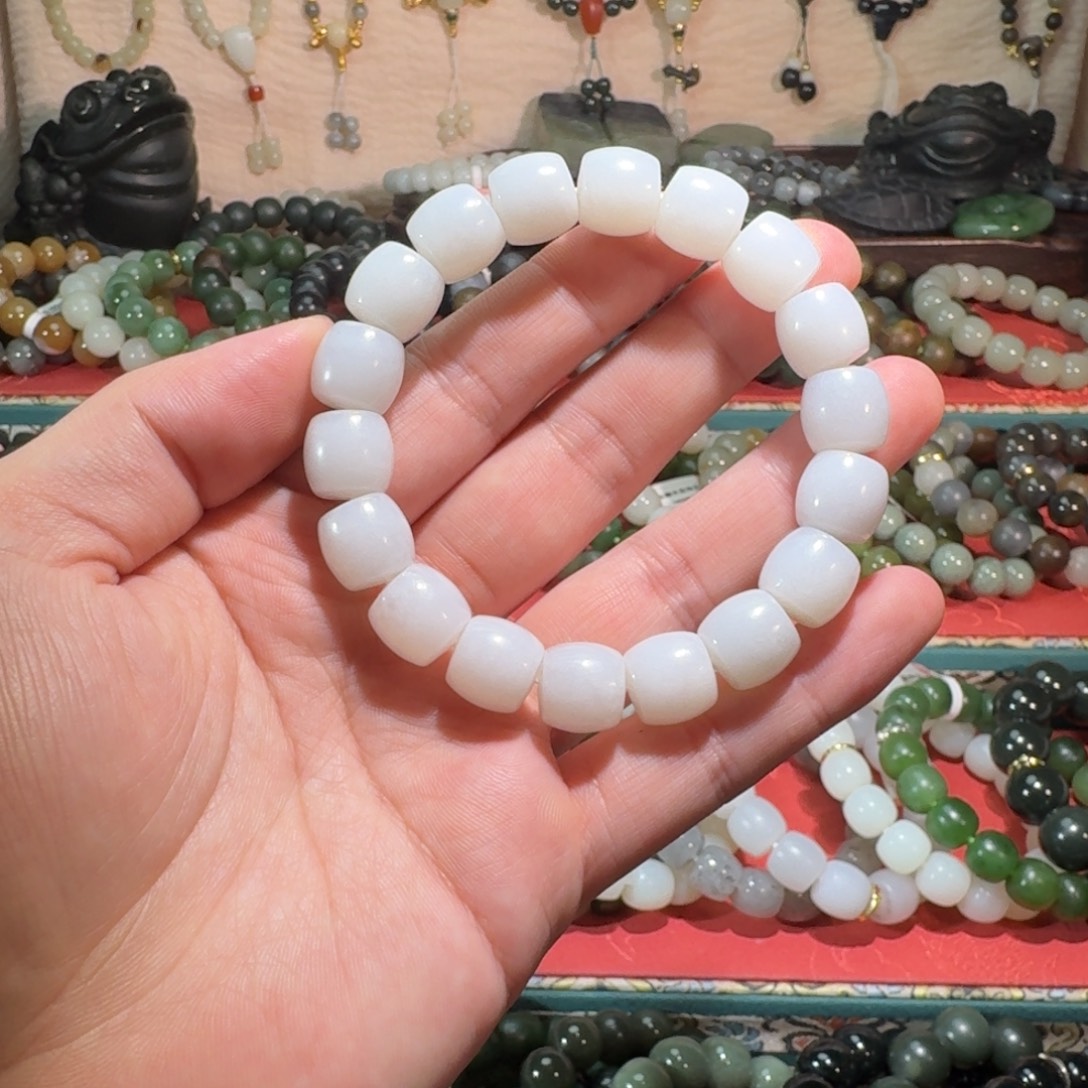 和田玉未镶嵌手链