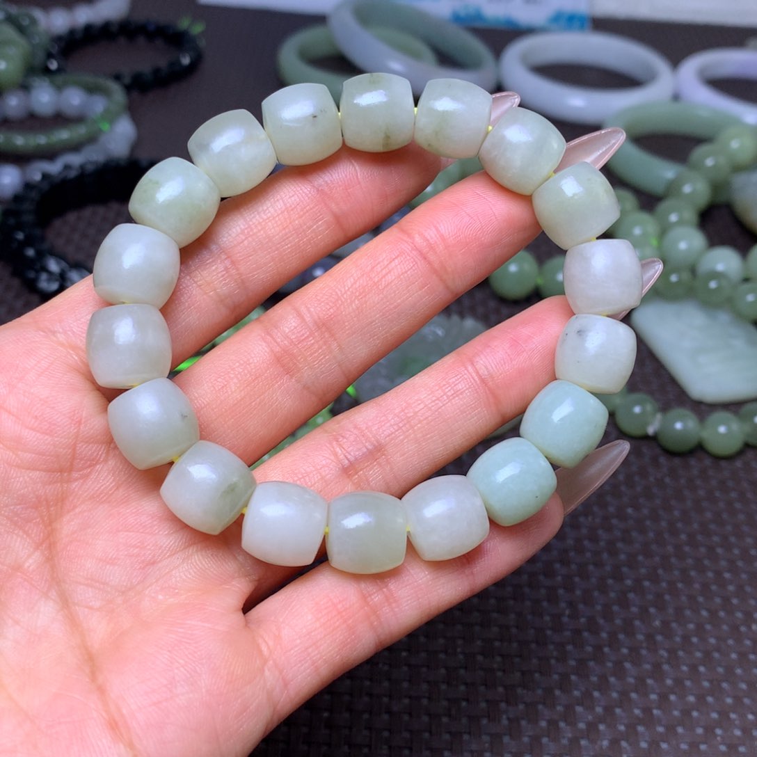 未镶嵌手串和田玉卡12