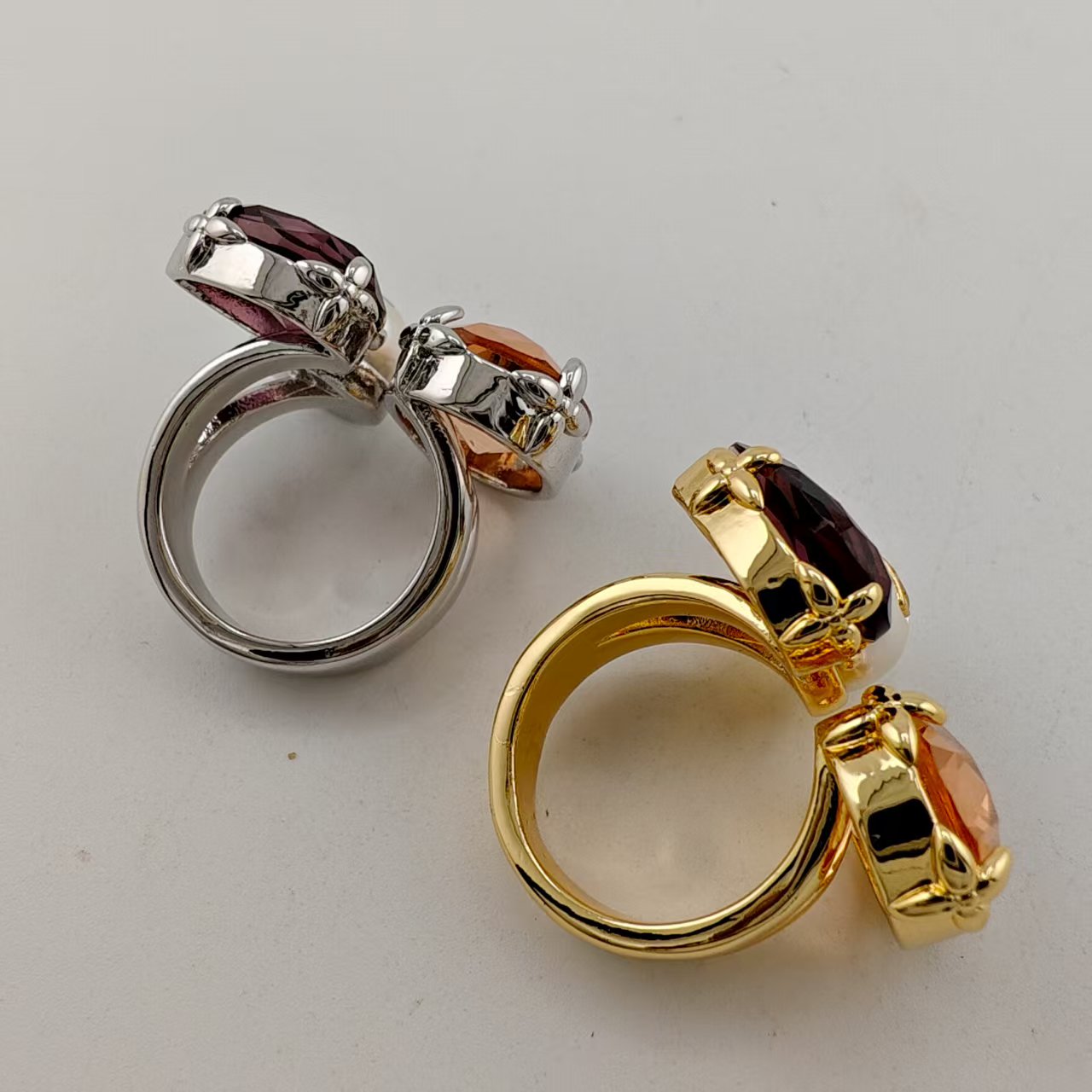 铜合金亚克力戒指 VTGViVi饰品/中古饰品/时尚/E364/新款戒指系列