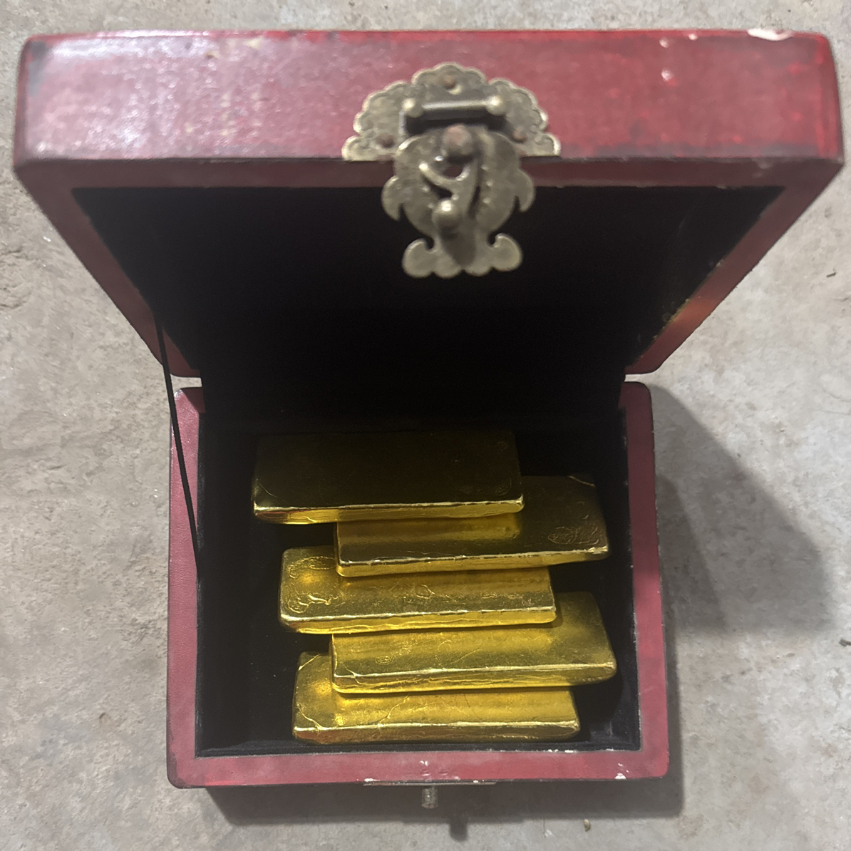 红色盒摆件超重条子五根摆件链接