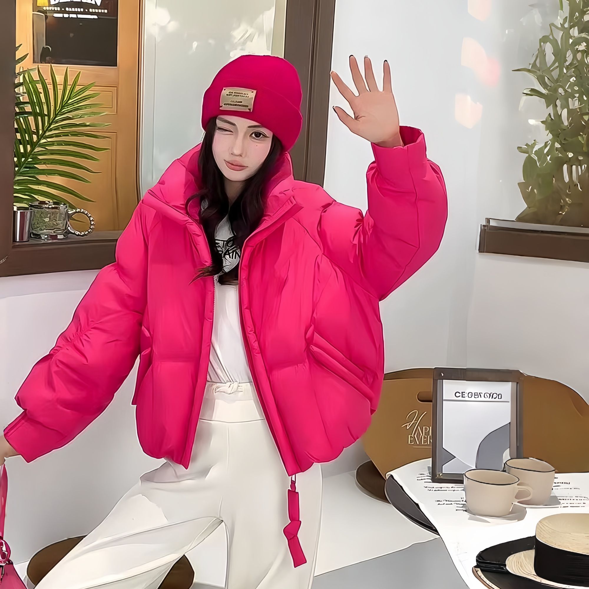 时尚短款羽绒服女2025冬季新款韩版立领休闲白鸭绒加厚保暖外套潮