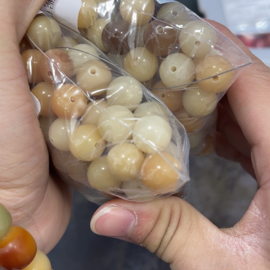 白玉菩提吊坠z 两包