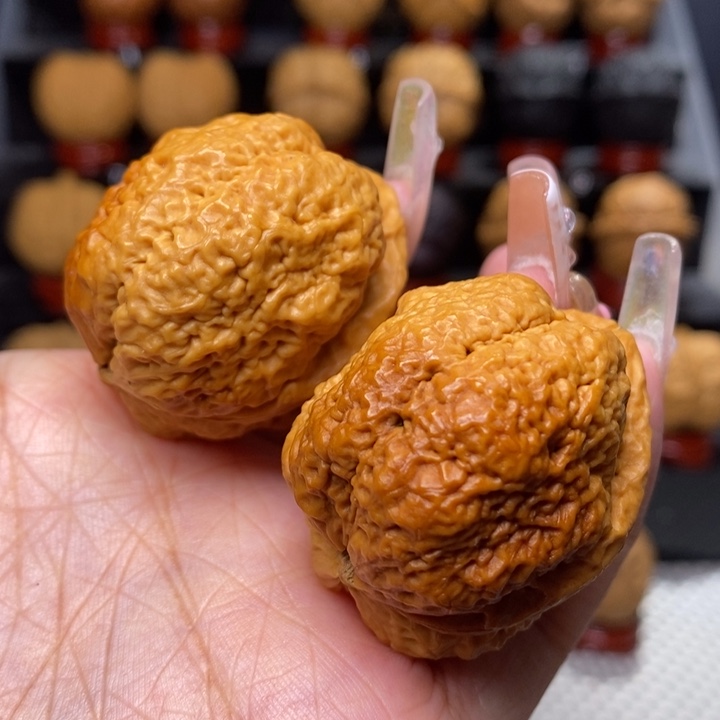 文玩核桃把件三羊王23号