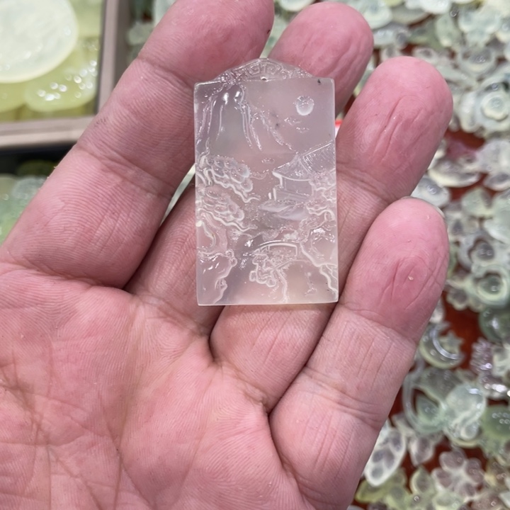 蛇纹石玉合金颈饰