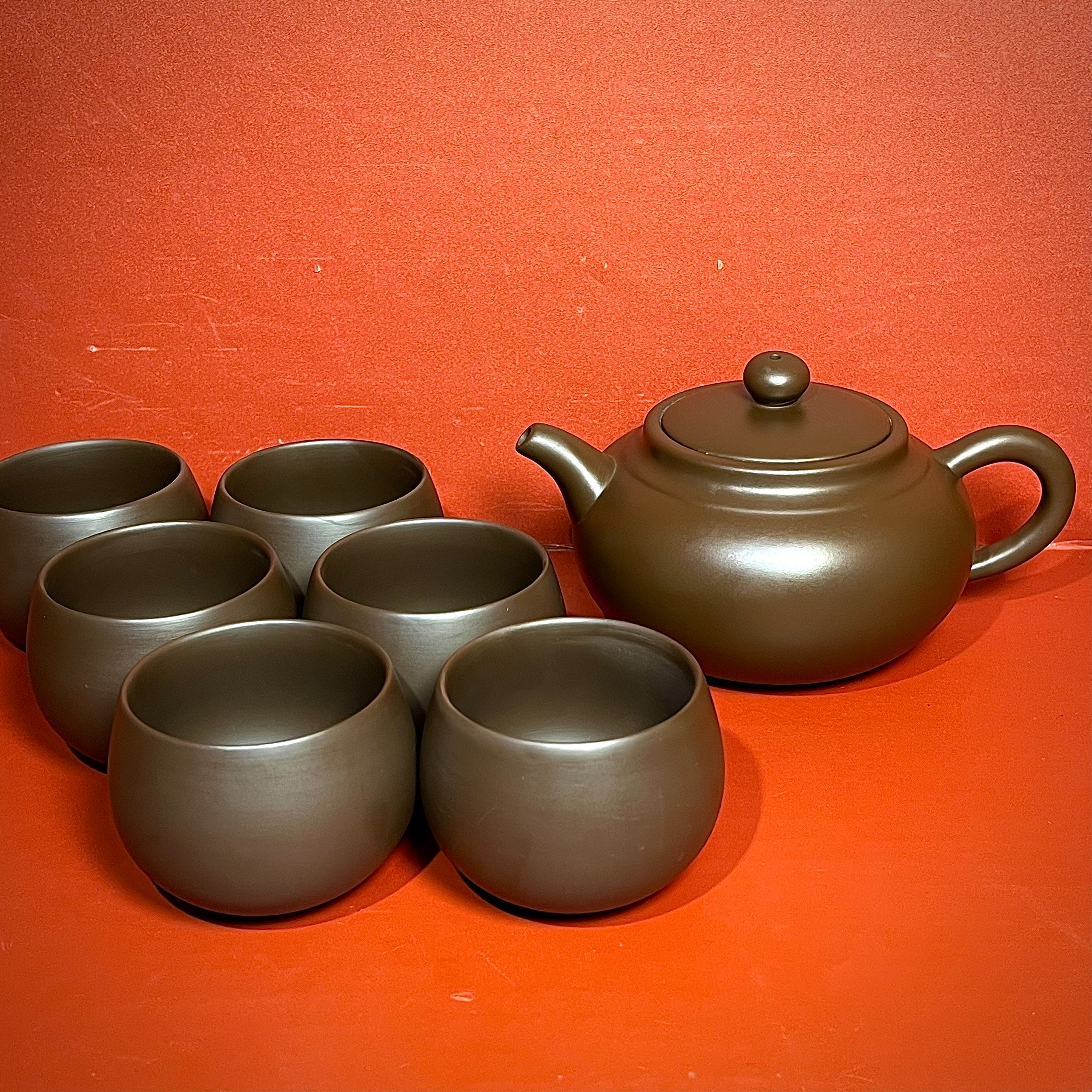 紫砂仿古发财壶450毫升配六个紫泥素面罗汉杯