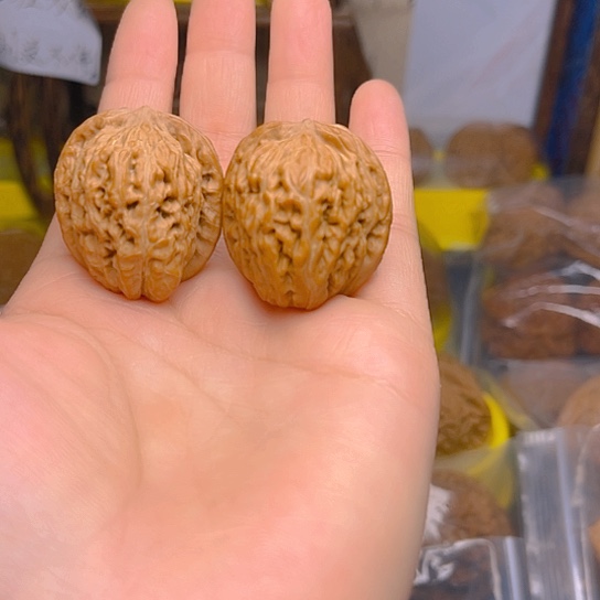 泥***嚎吊坠文玩核桃四座楼