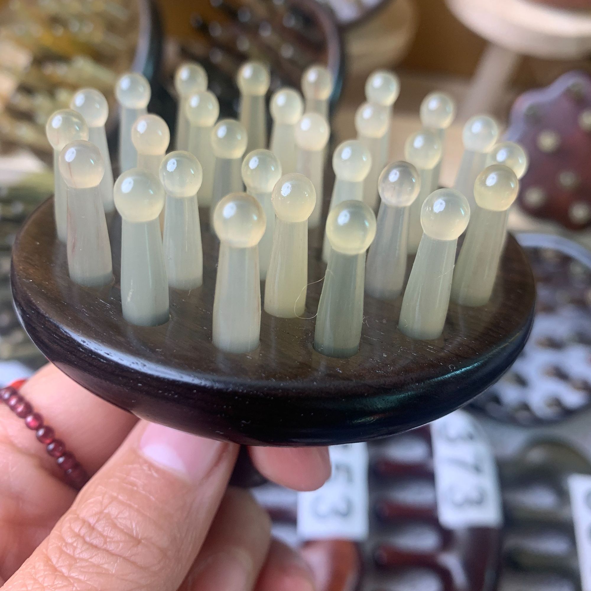  28齿羊角钉钉梳经络刷专拍链接 一物一拍 