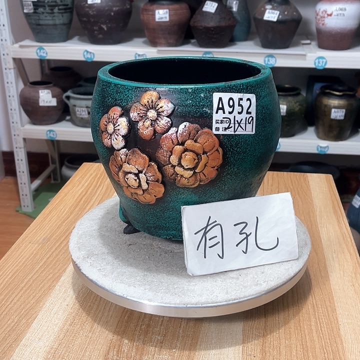 红陶手工制作工艺花盆