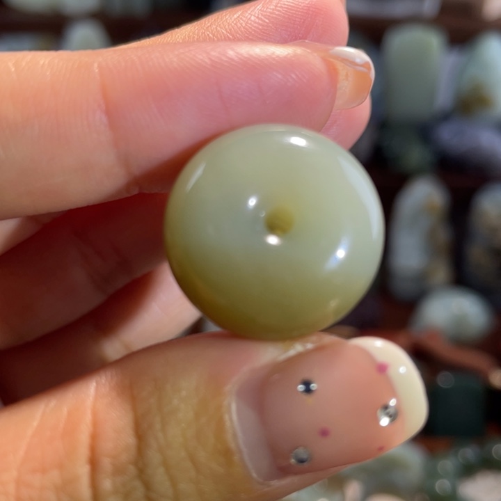 和田玉颈饰未镶嵌吊坠