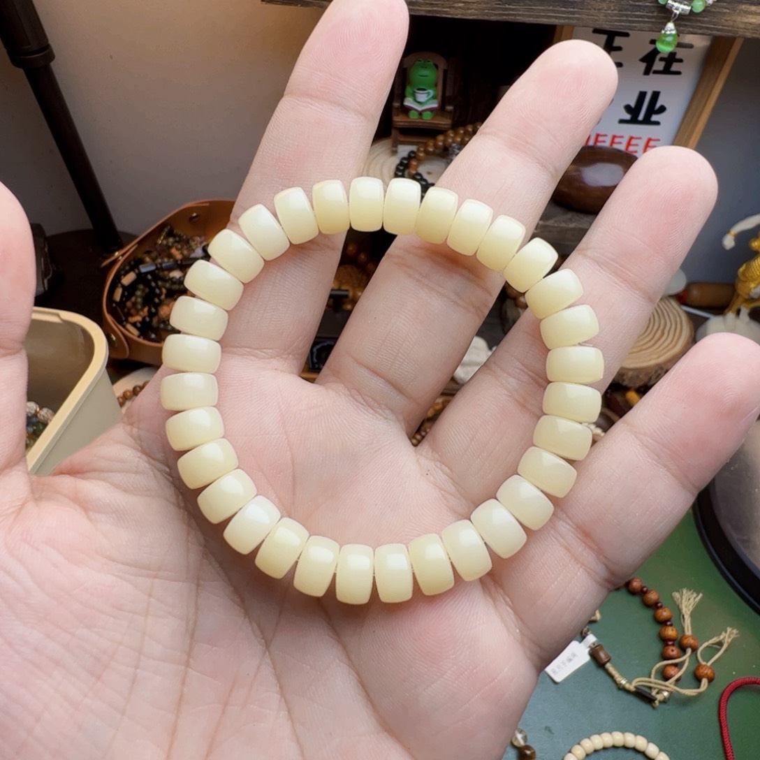 菩提根/象牙果手串