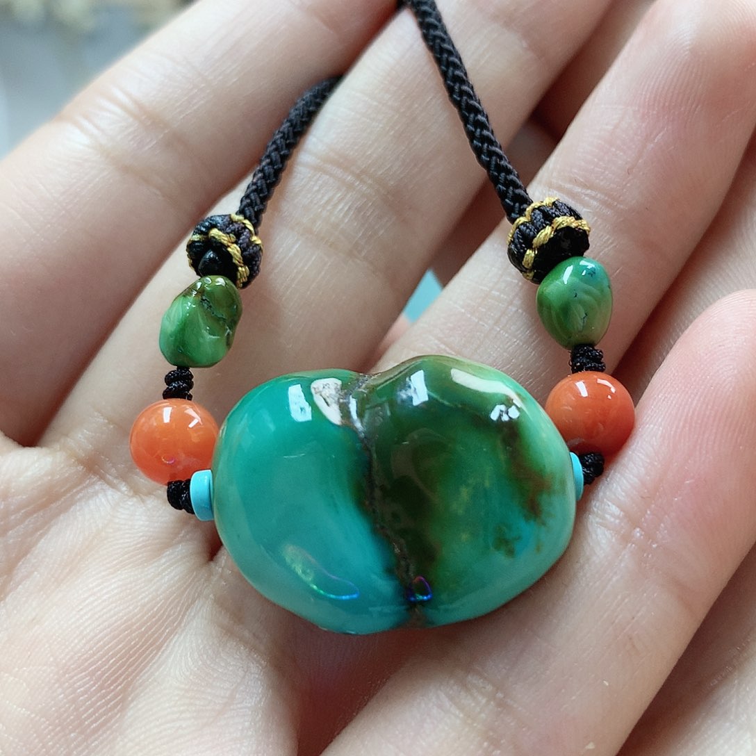 未镶嵌绿松石珠宝奇石