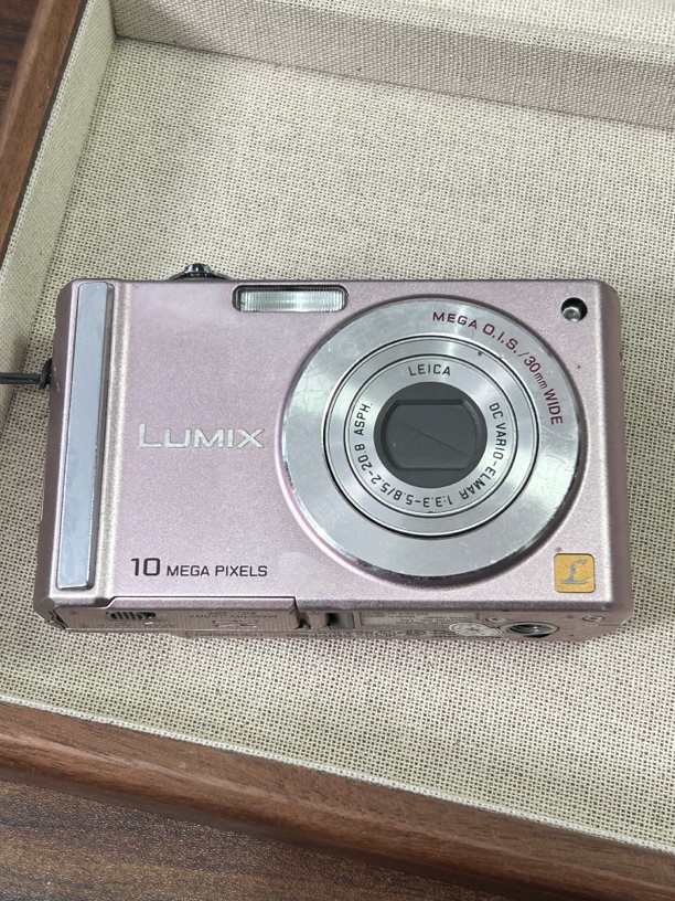 9新 Panasonic/松下 fs20 粉色 成色一般 高清CCD数码相机