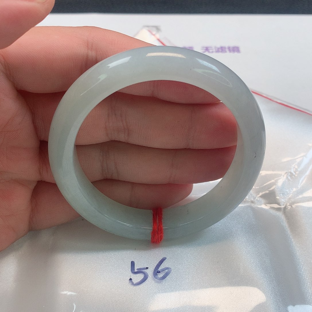 翡翠手镯未镶嵌306号