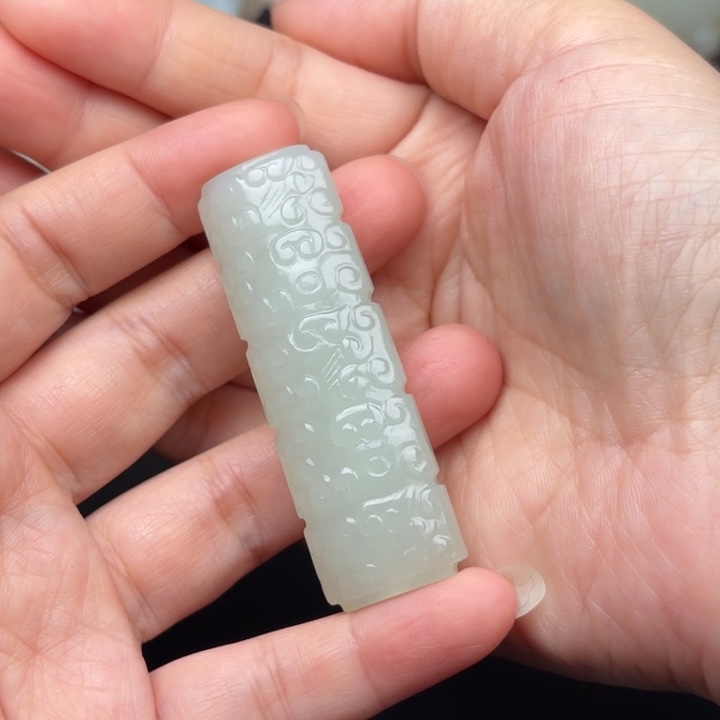 未镶嵌和田玉挂件瓦****5