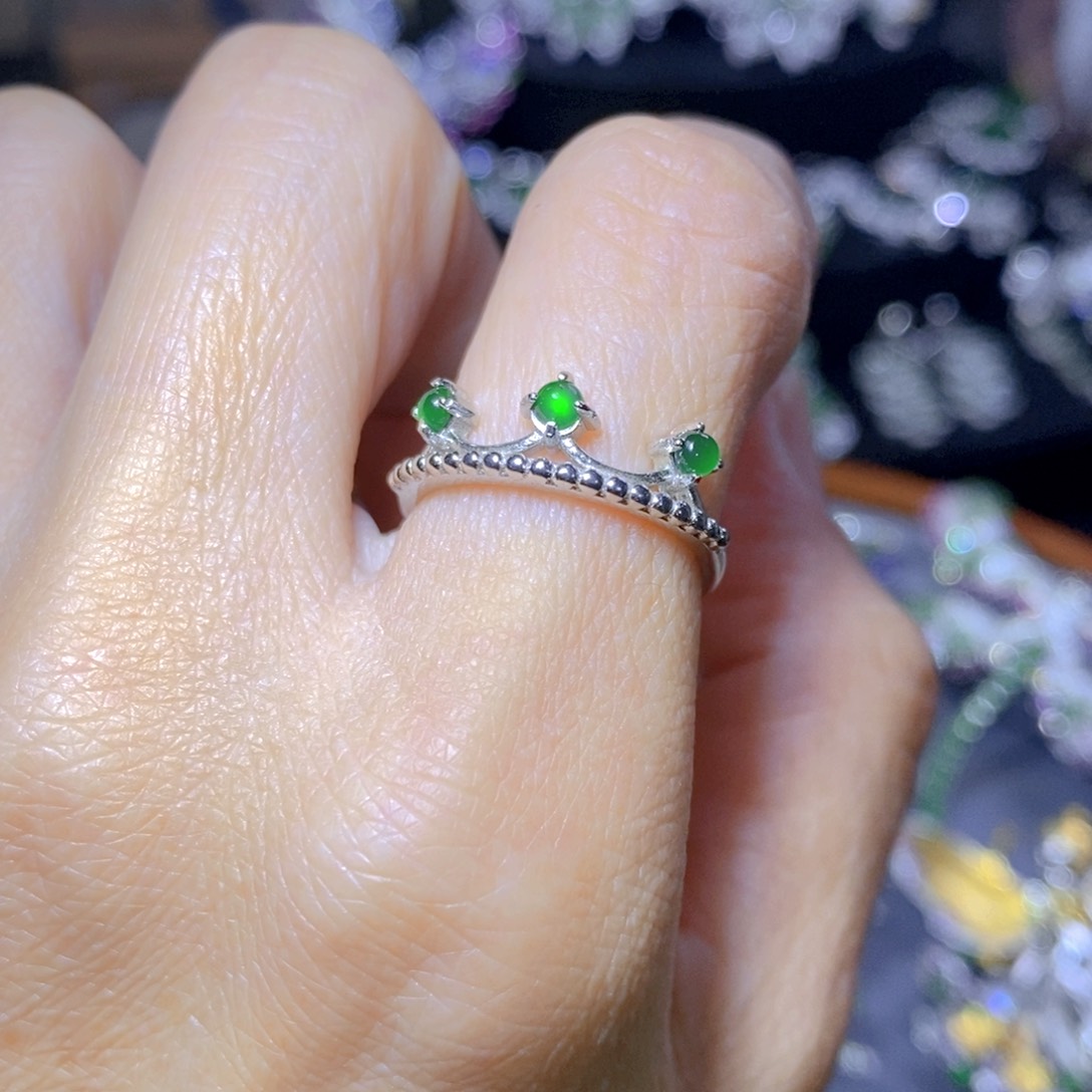 翡翠耳饰银S925镶嵌天然翡翠