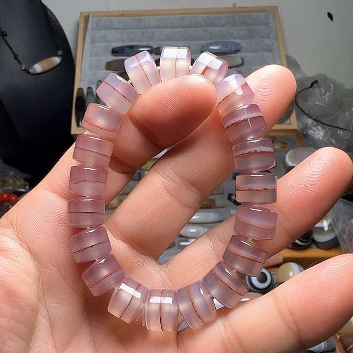 玛瑙/玉髓手串未镶嵌