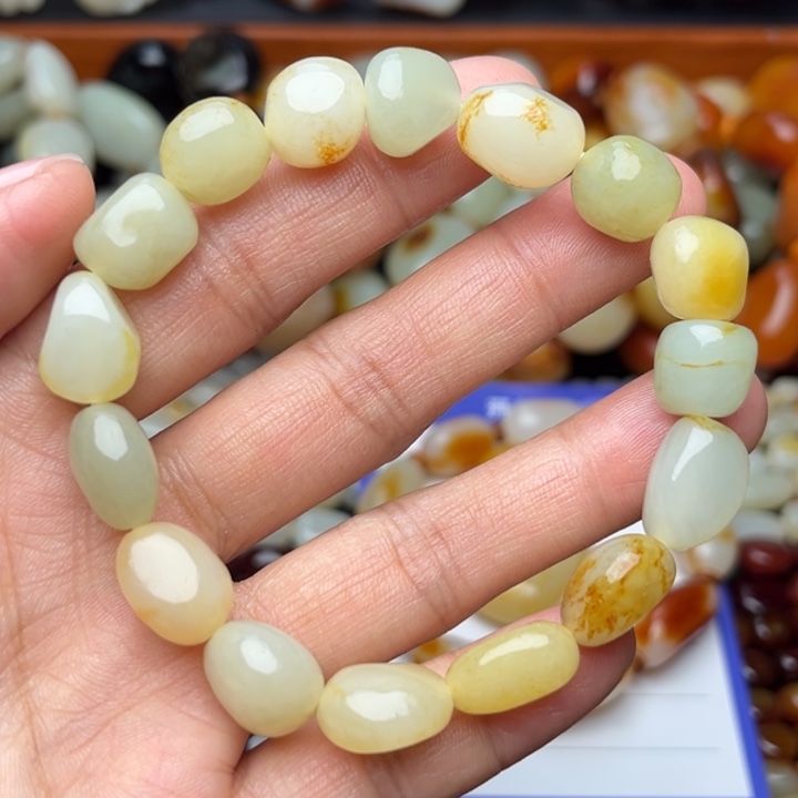 和田玉未镶嵌手链