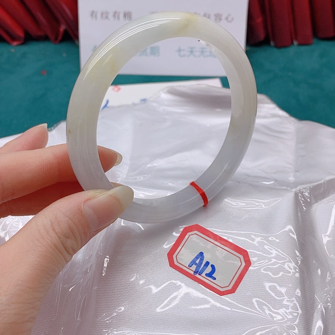 翡翠手镯未镶嵌如**～A1222222222