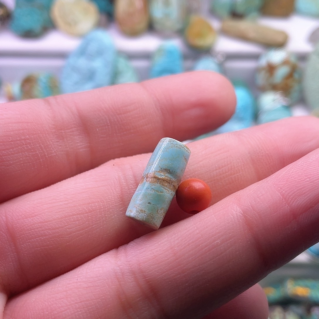 南红玛瑙颈饰未镶嵌