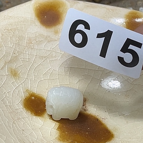 瓷片瓷器制作过程是根据不同种类材料