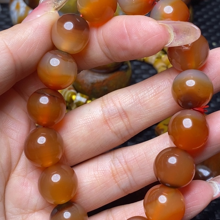 玛瑙/玉髓颈饰未镶嵌