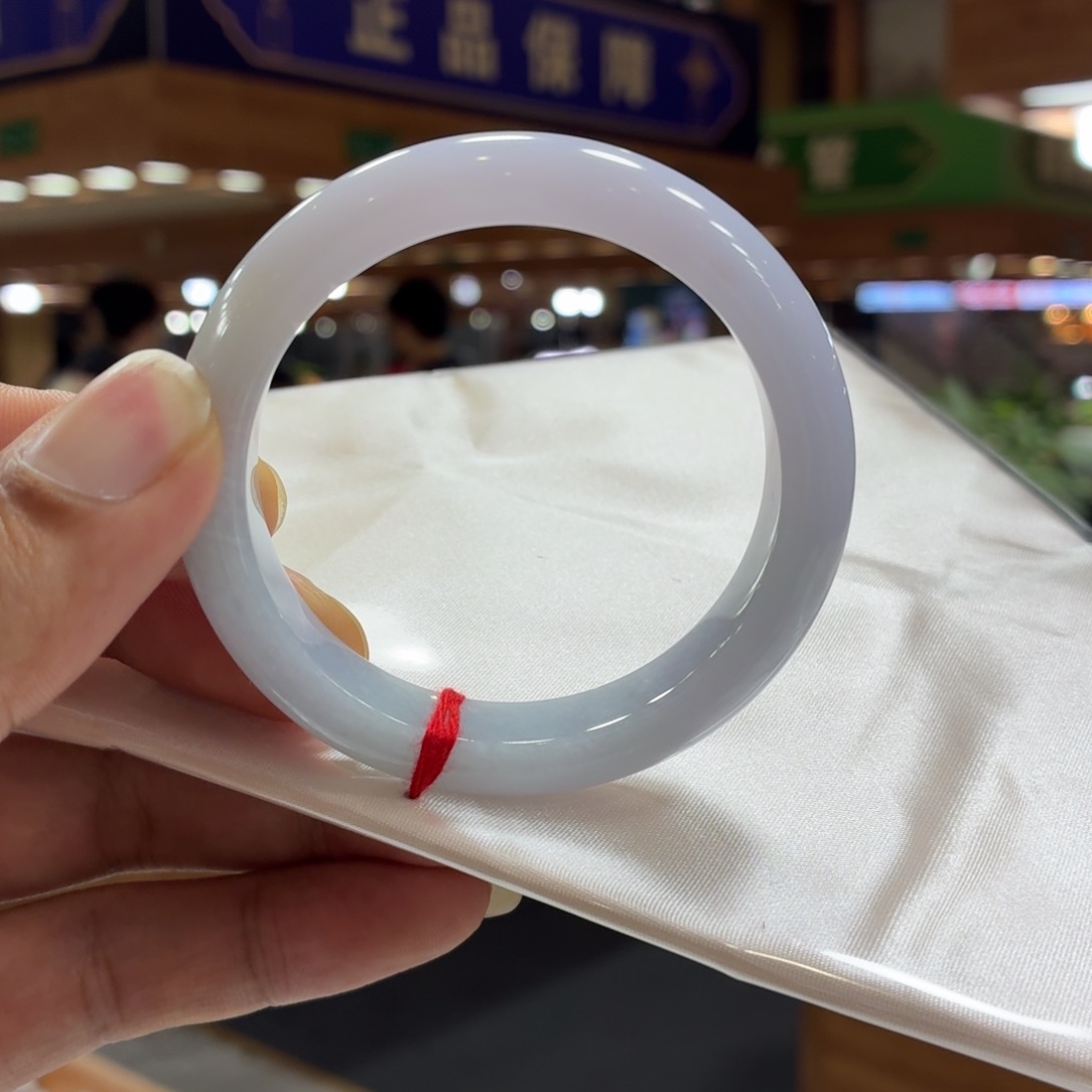 未镶嵌手镯翡翠手镯