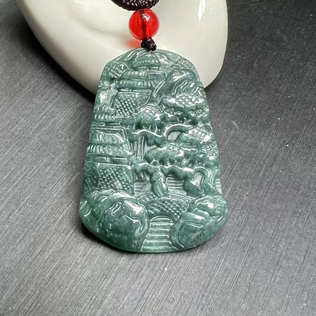 A5325-高38左右-A货翡翠山水牌吊坠-配绳