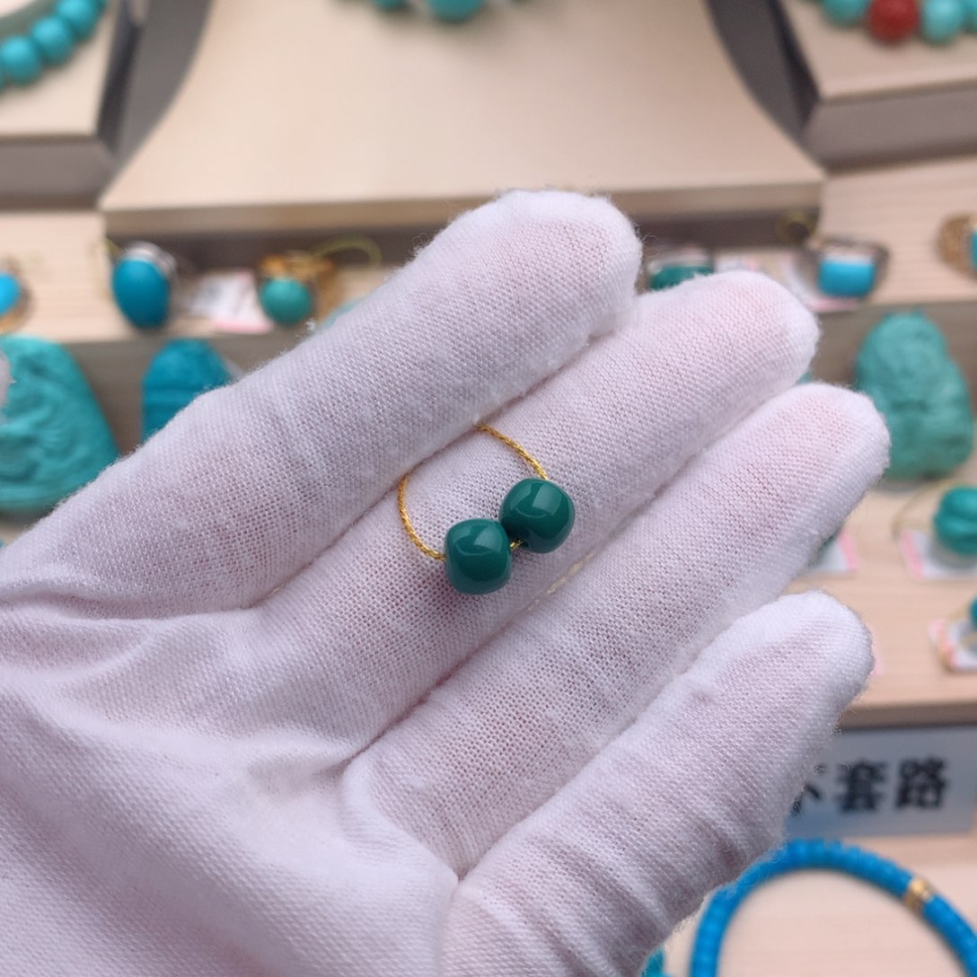 绿松石珠宝奇石未镶嵌7.6mm