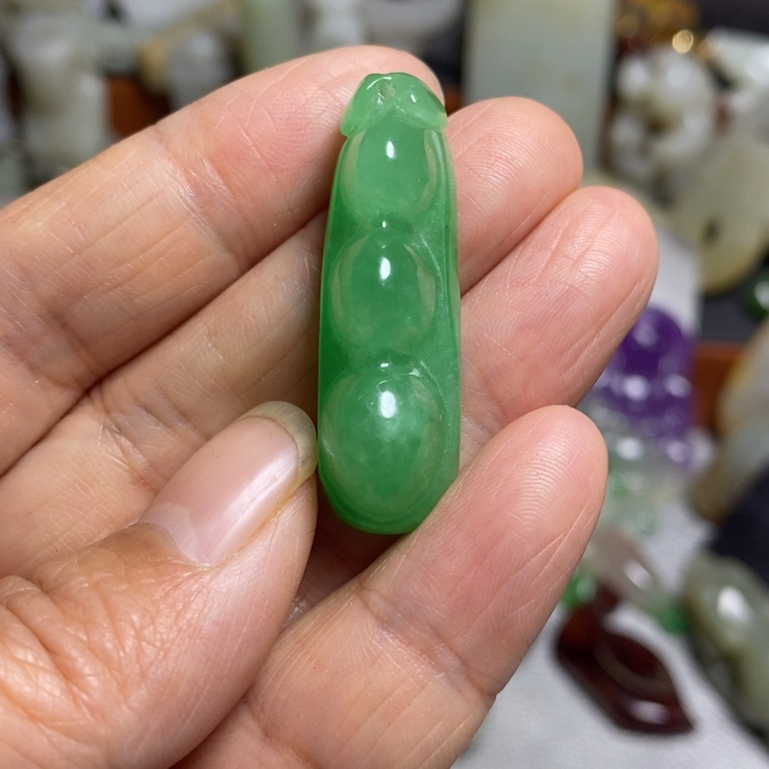 和田玉（糖玉）未镶嵌颈饰