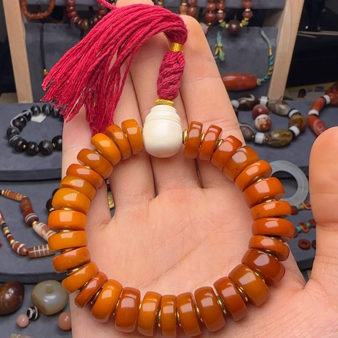 琥珀手链未镶嵌vhhhhjhhhhhhuijhh