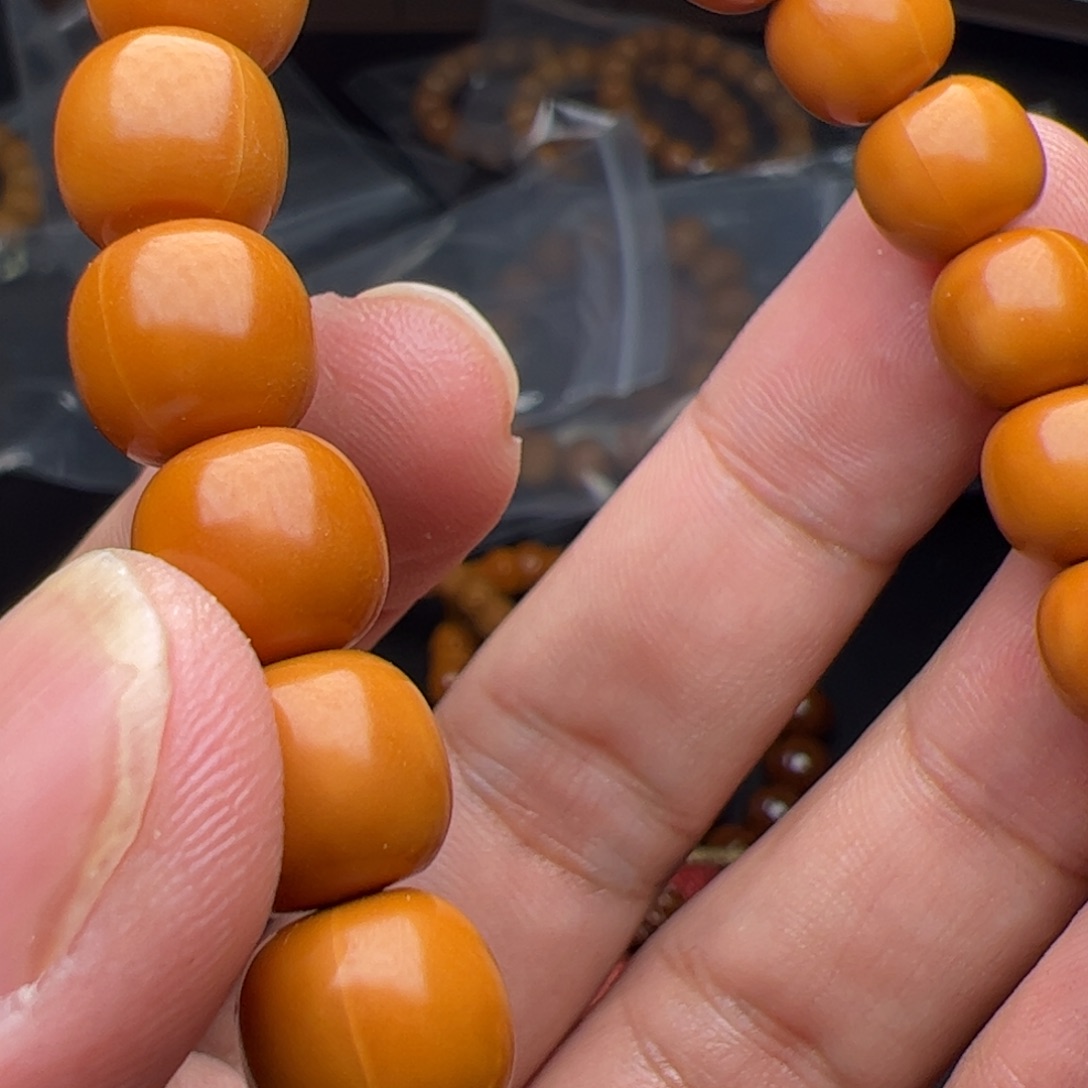 猴头核桃吊坠鱼咯