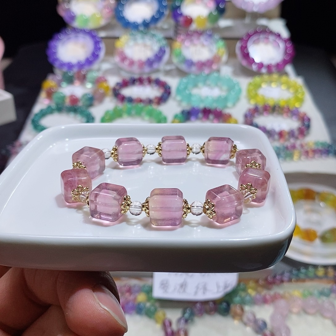 未镶嵌水晶手链蜜桃粉方糖10mm