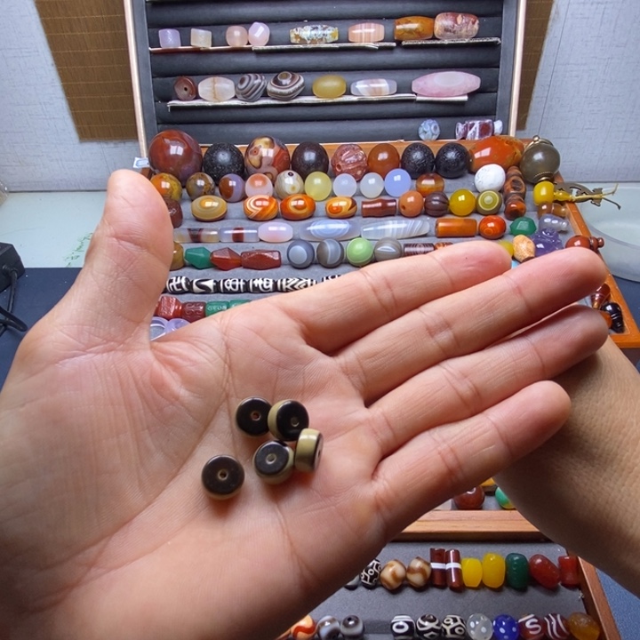 烤***肉玛瑙/玉髓未镶嵌巴西玛瑙饰品桶珠